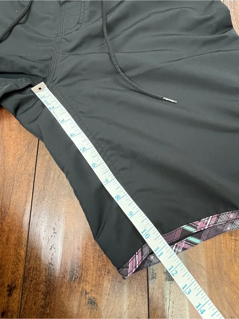 REEF Men’s Swim Board Shorts Trunks Black Drawstring Purple Trim Size 33